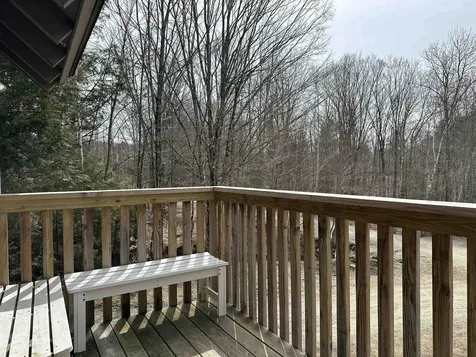 5 Snow Drift Lane Londonderry VT 05148