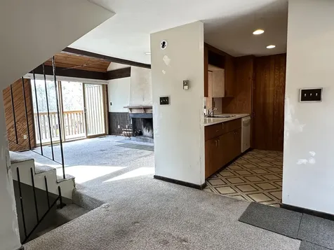 5 Snow Drift Lane Londonderry VT 05148