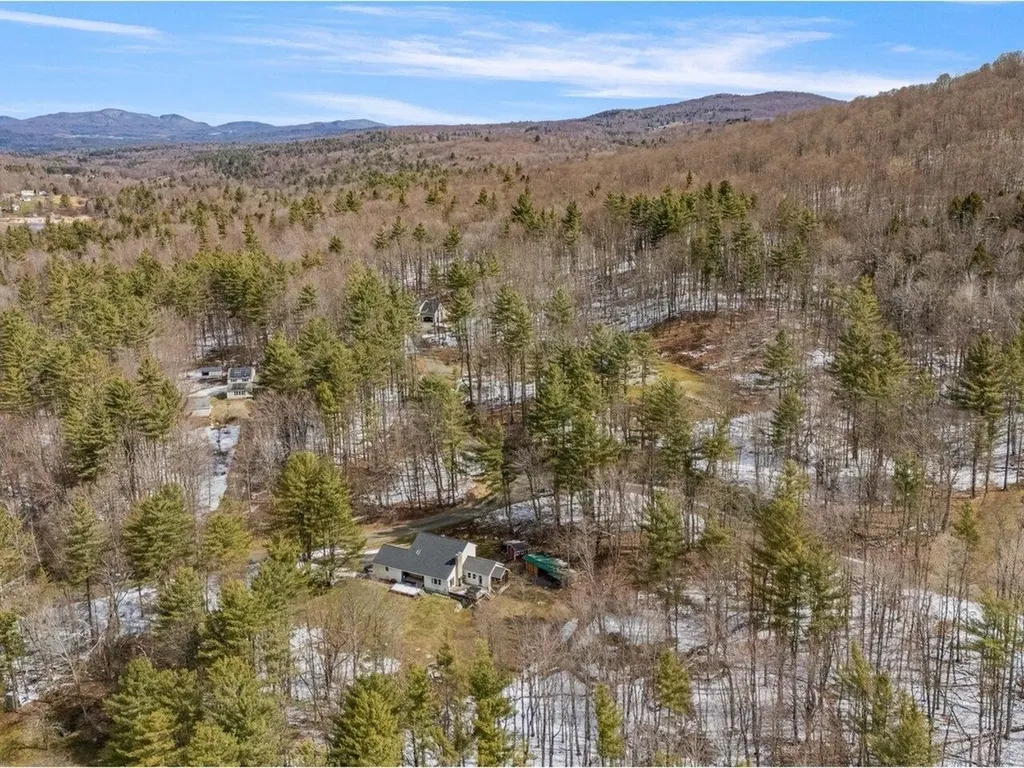 18 Warner Creek Underhill VT 05489