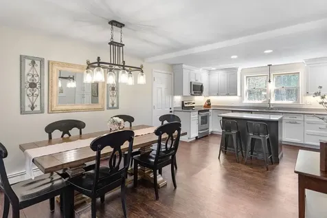13 James Farm Road Lee NH 03861