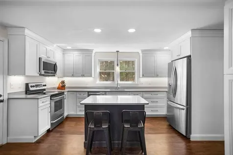 13 James Farm Road Lee NH 03861