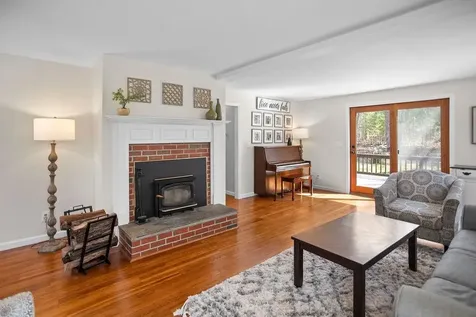 13 James Farm Road Lee NH 03861