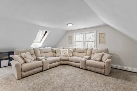 13 James Farm Road Lee NH 03861