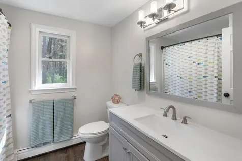 13 James Farm Road Lee NH 03861