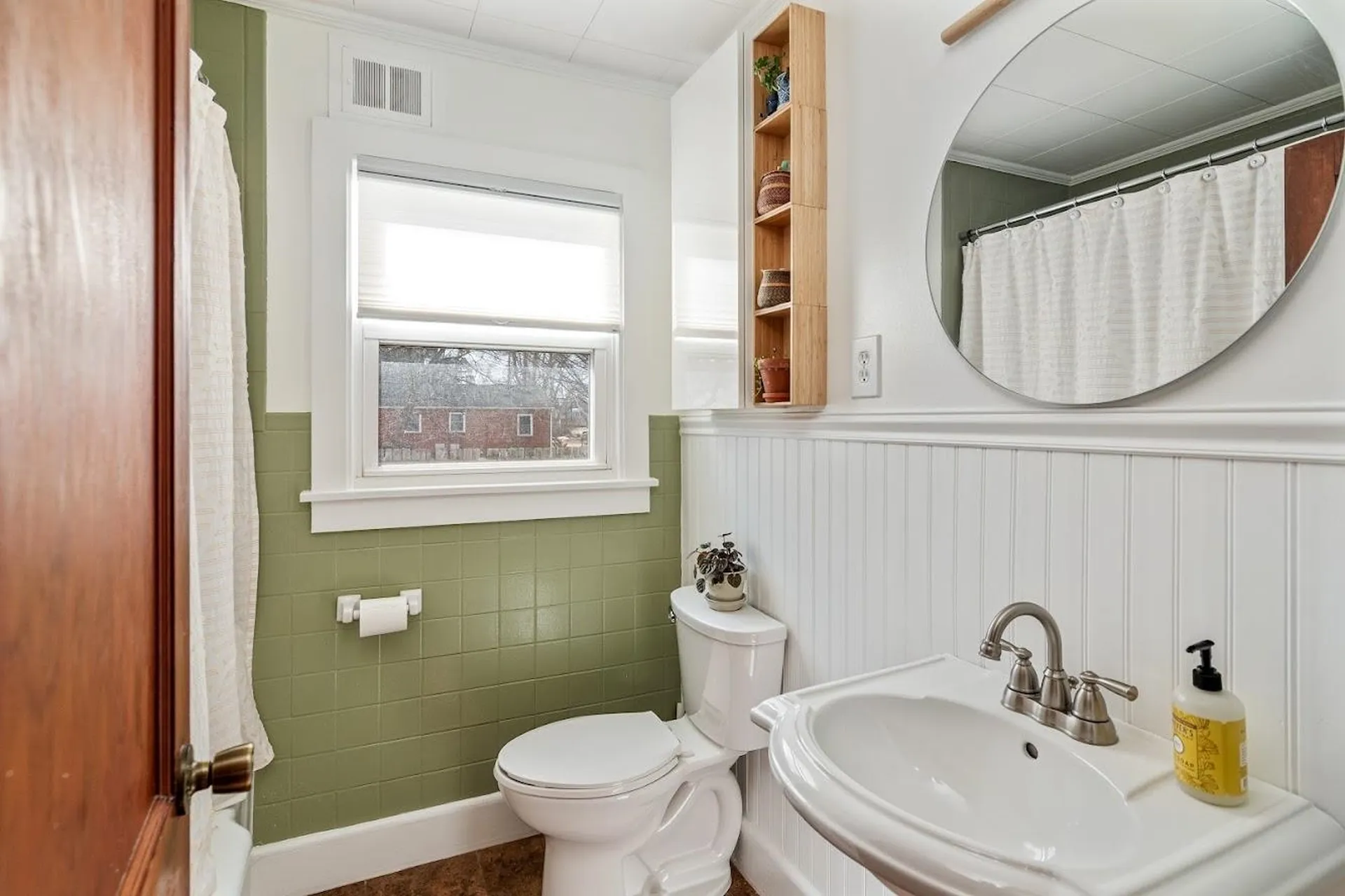 10 Seneca Avenue Essex Junction VT 05452