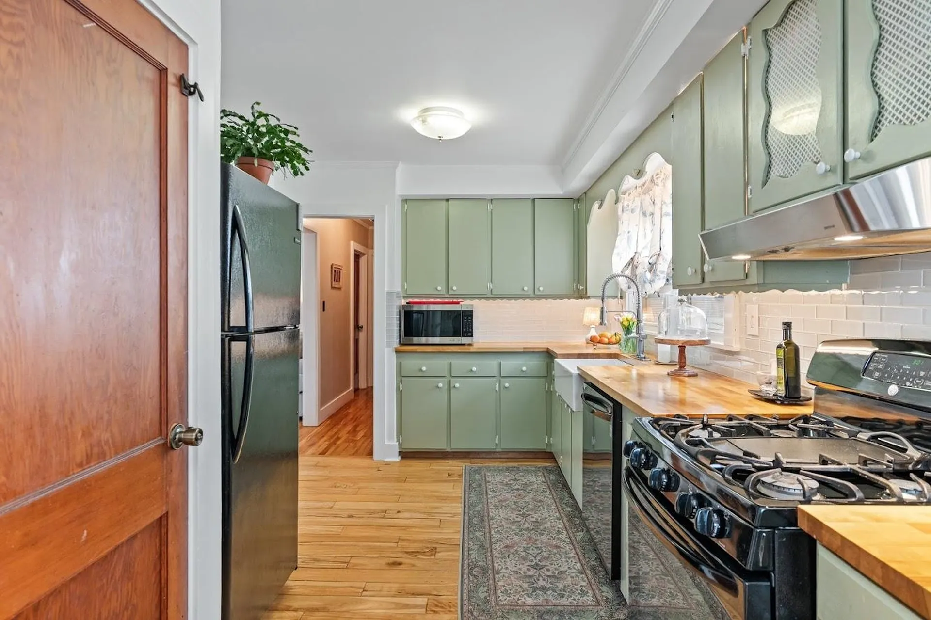 10 Seneca Avenue Essex Junction VT 05452