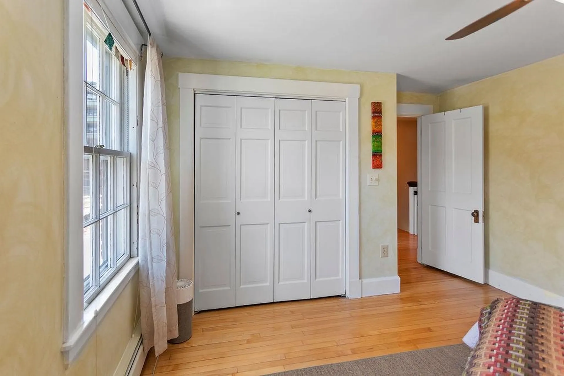 98 Hollis Street Manchester NH 03101