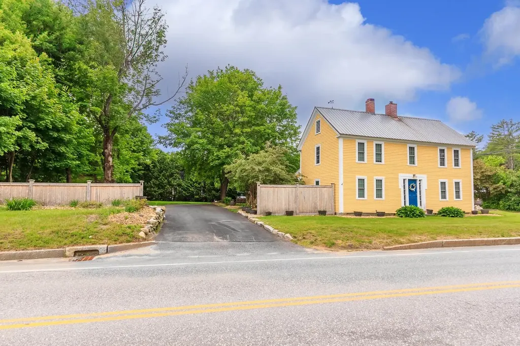 143 Highland Street Plymouth NH 03264