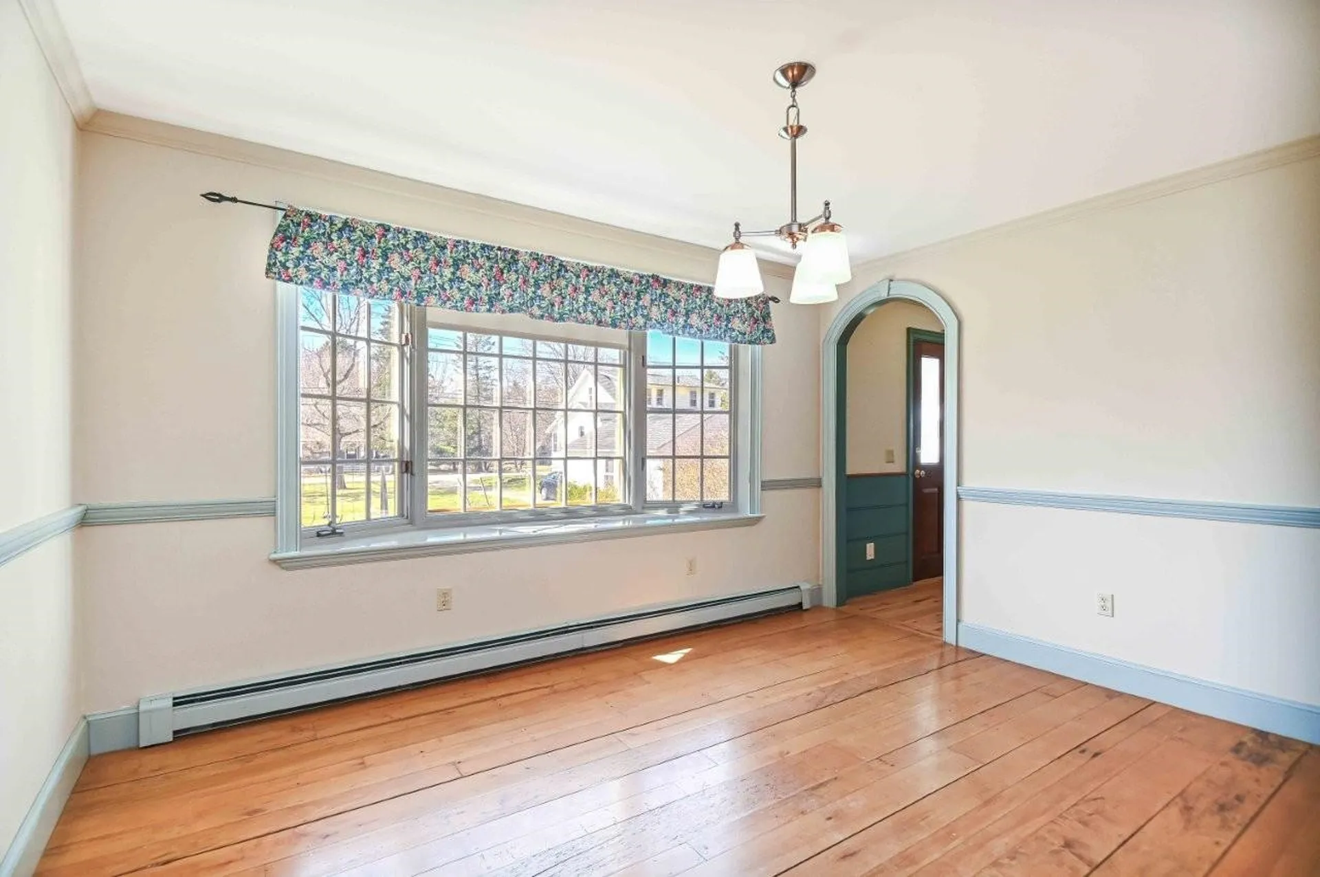 4 Hemming Way York ME 03909