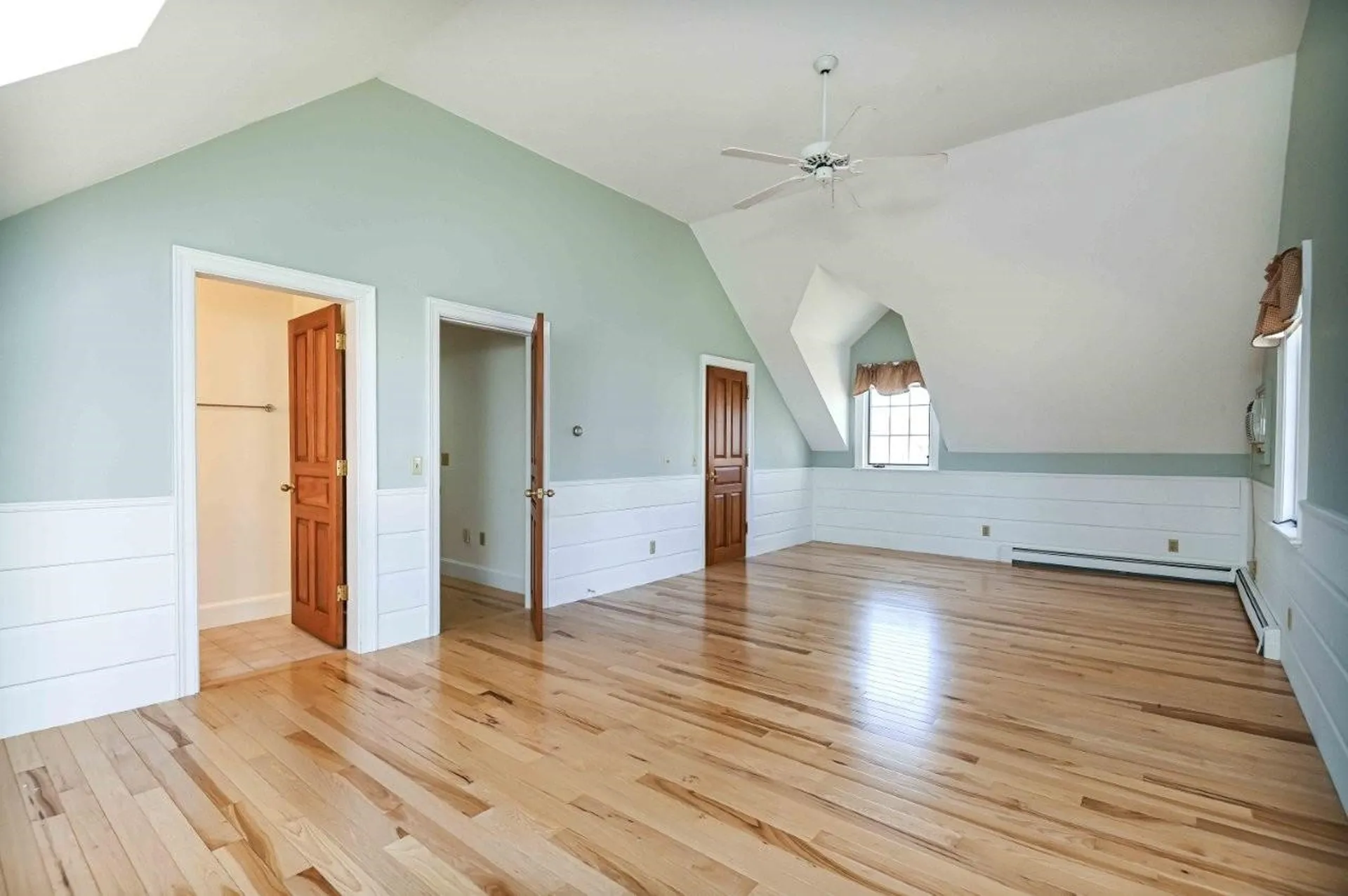 4 Hemming Way York ME 03909