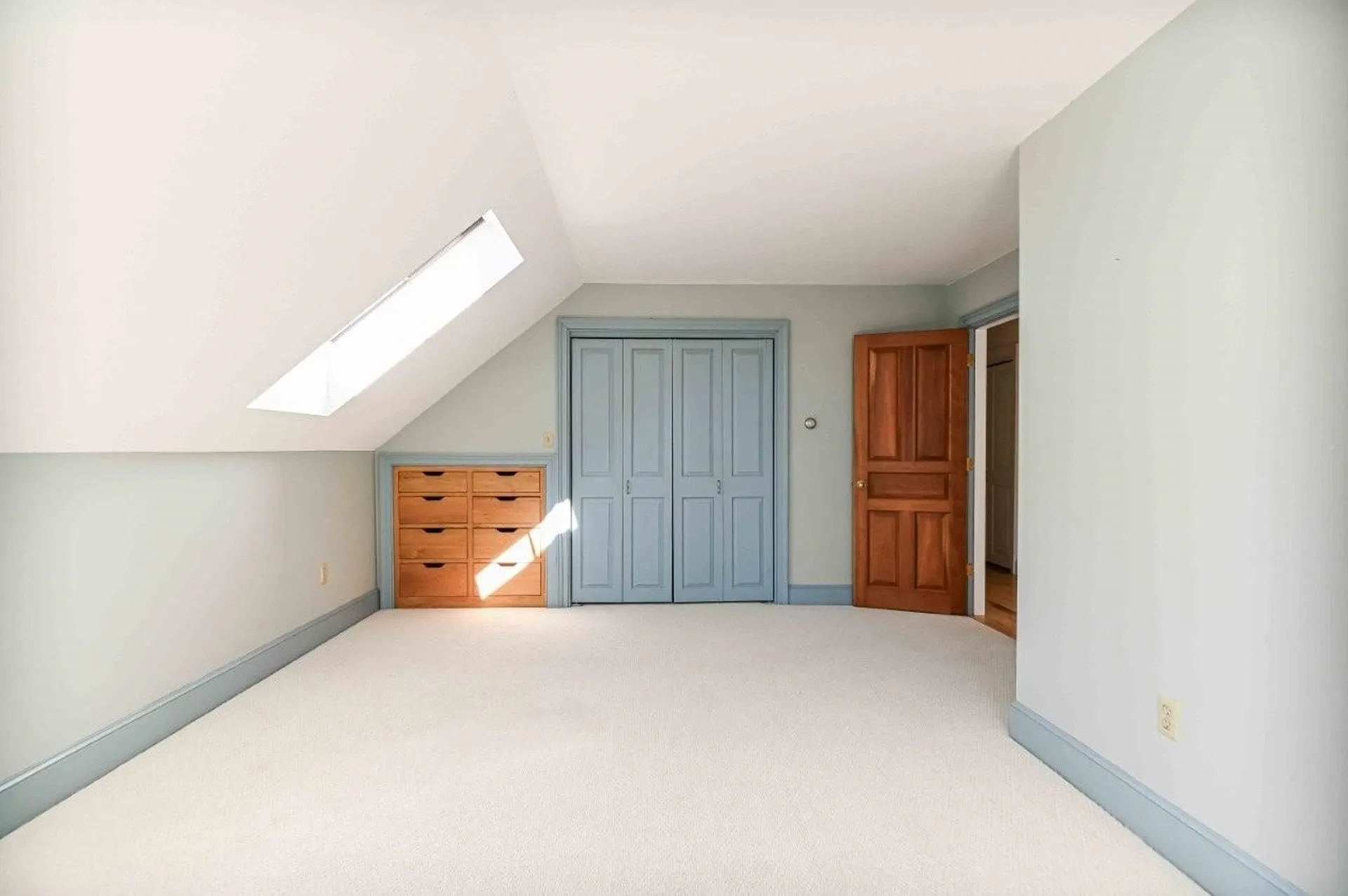 4 Hemming Way York ME 03909