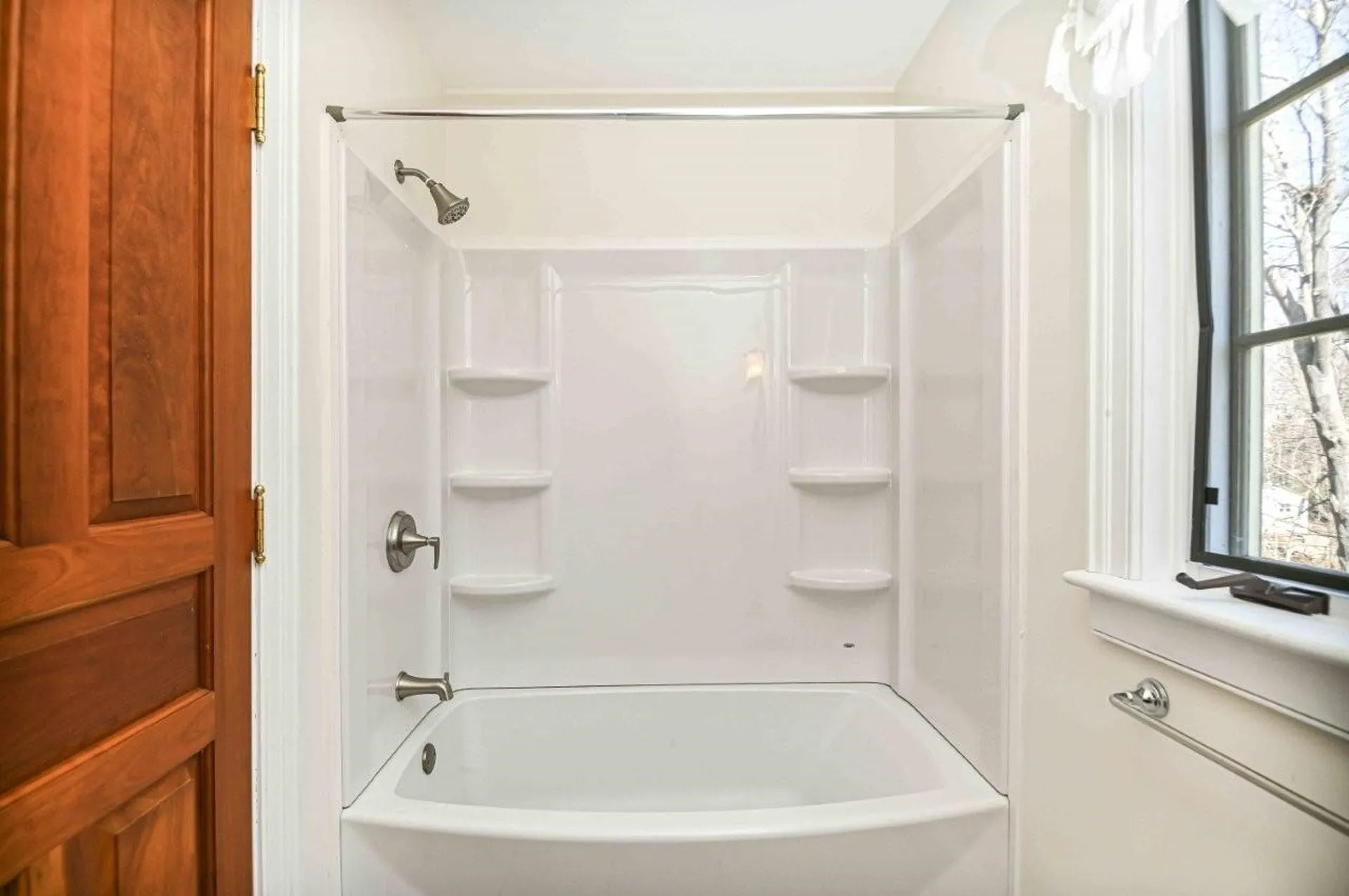 4 Hemming Way York ME 03909