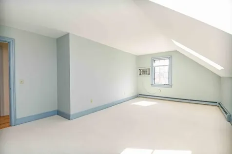 4 Hemming Way York ME 03909