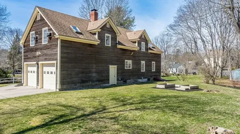 4 Hemming Way York ME 03909