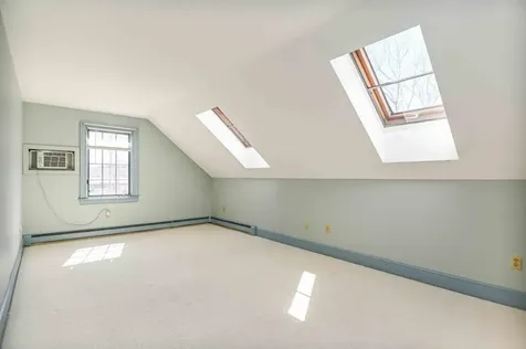 4 Hemming Way York ME 03909