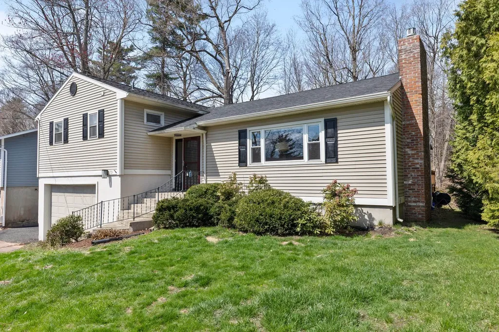 73 Rivermount Terrace Burlington VT 05408