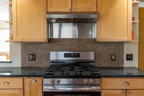 73 Rivermount Terrace Burlington VT 05408