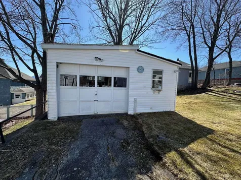 123 Mount Forist Street Berlin NH 03570