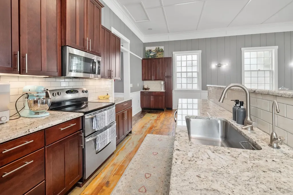 1 Union Street Lebanon NH 03766