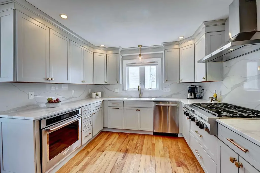 799 Ocean Boulevard Hampton NH 03842