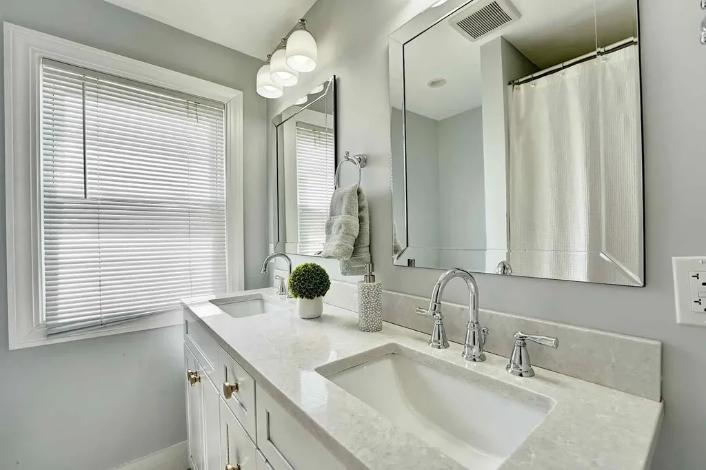 799 Ocean Boulevard Hampton NH 03842