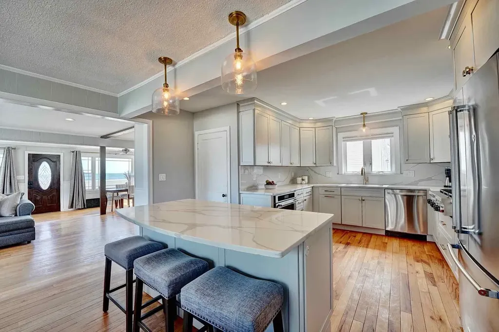 799 Ocean Boulevard Hampton NH 03842