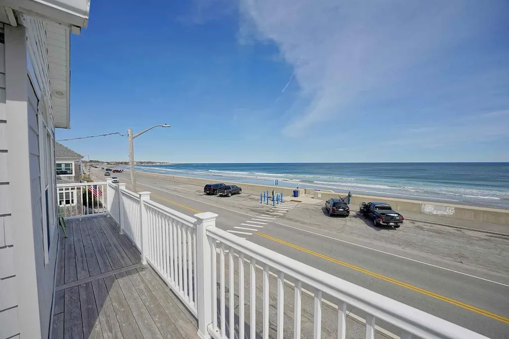 799 Ocean Boulevard Hampton NH 03842