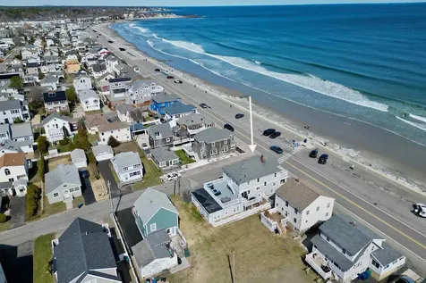 799 Ocean Boulevard Hampton NH 03842