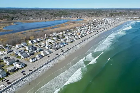 799 Ocean Boulevard Hampton NH 03842