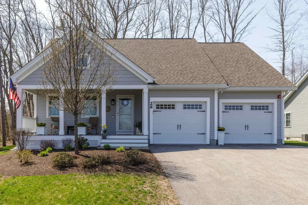 26 Three Ponds Drive Brentwood NH 03833