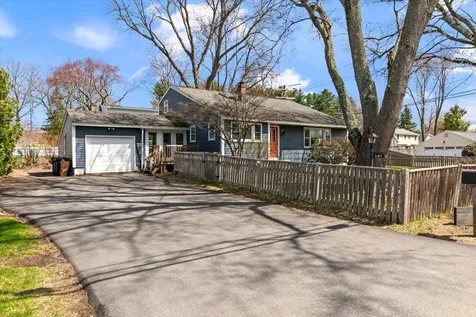 147 W Haven Road Manchester NH 03104