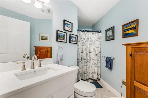 2 Sterling Hill Lane Exeter NH 03833