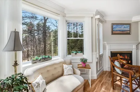 2 Sterling Hill Lane Exeter NH 03833