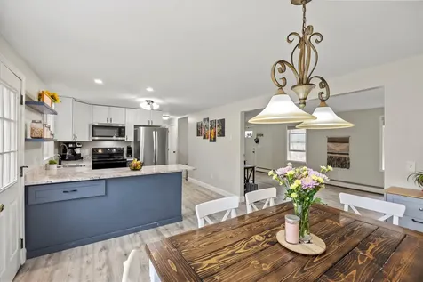 47 Wiley Hill Road Londonderry NH 03053