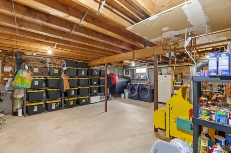 47 Wiley Hill Road Londonderry NH 03053