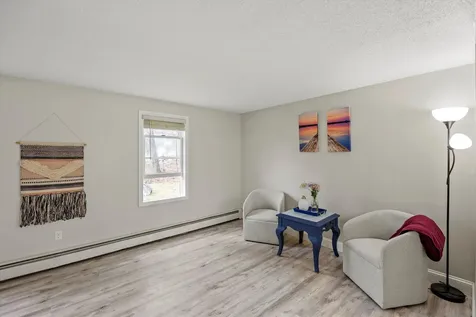 47 Wiley Hill Road Londonderry NH 03053