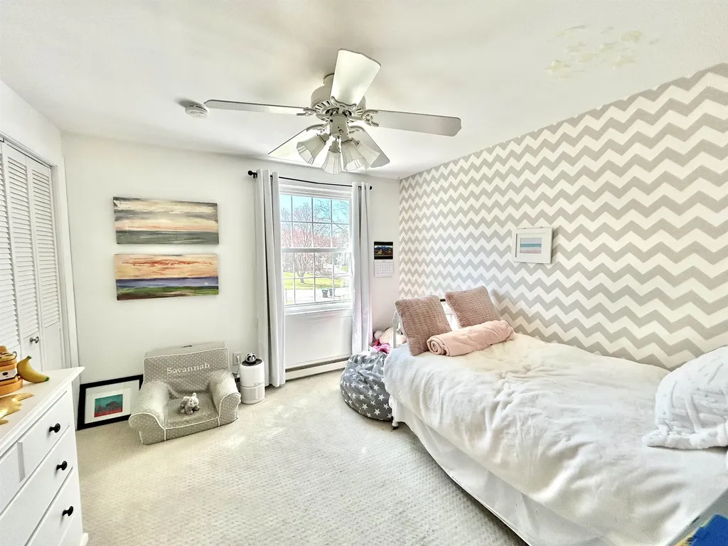 16 Pinewood Drive Stratham NH 03885