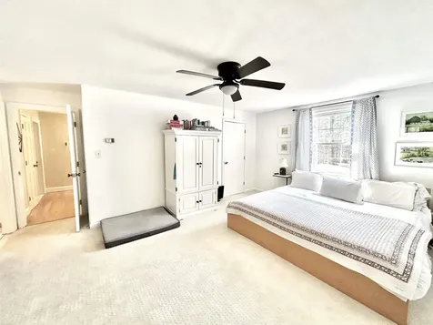 16 Pinewood Drive Stratham NH 03885