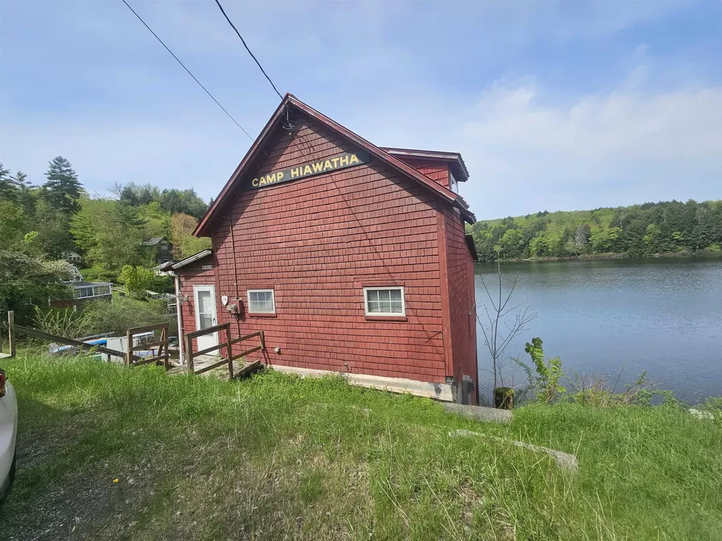 99 Vt Route 14 Woodbury VT 05650