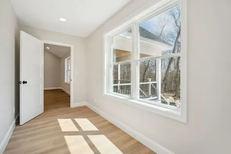 41 Valley Road Tuftonboro NH 03816