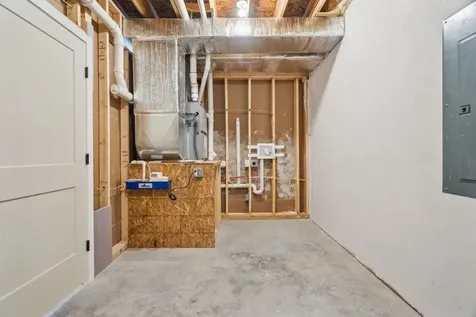 41 Valley Road Tuftonboro NH 03816