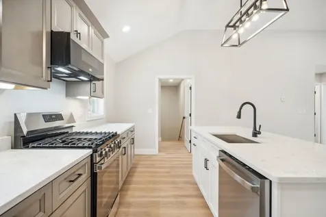 41 Valley Road Tuftonboro NH 03816