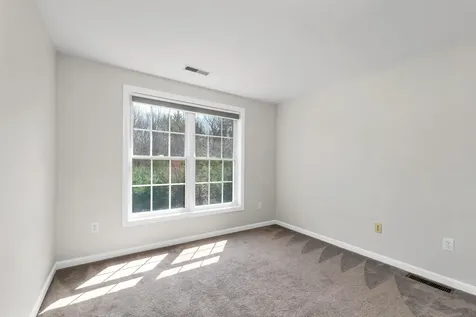 30 Duff Thompson Lane Lee NH 03861