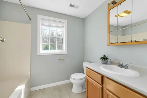 30 Duff Thompson Lane Lee NH 03861