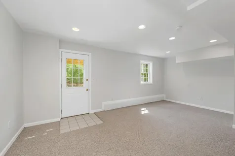 30 Duff Thompson Lane Lee NH 03861