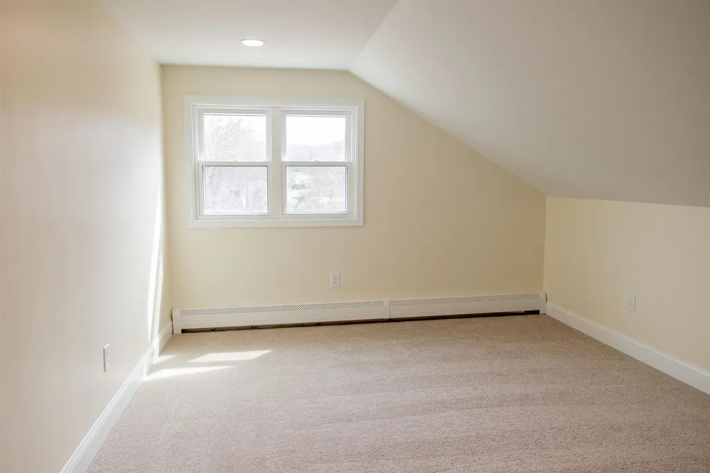 1206 Smyth Road Hooksett NH 03106