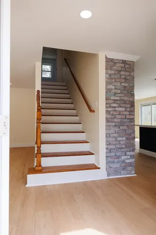 1206 Smyth Road Hooksett NH 03106