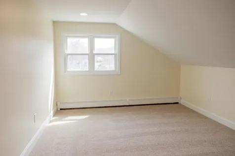 1206 Smyth Road Hooksett NH 03106