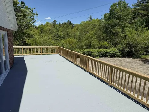 1206 Smyth Road Hooksett NH 03106