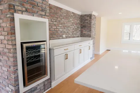 1206 Smyth Road Hooksett NH 03106